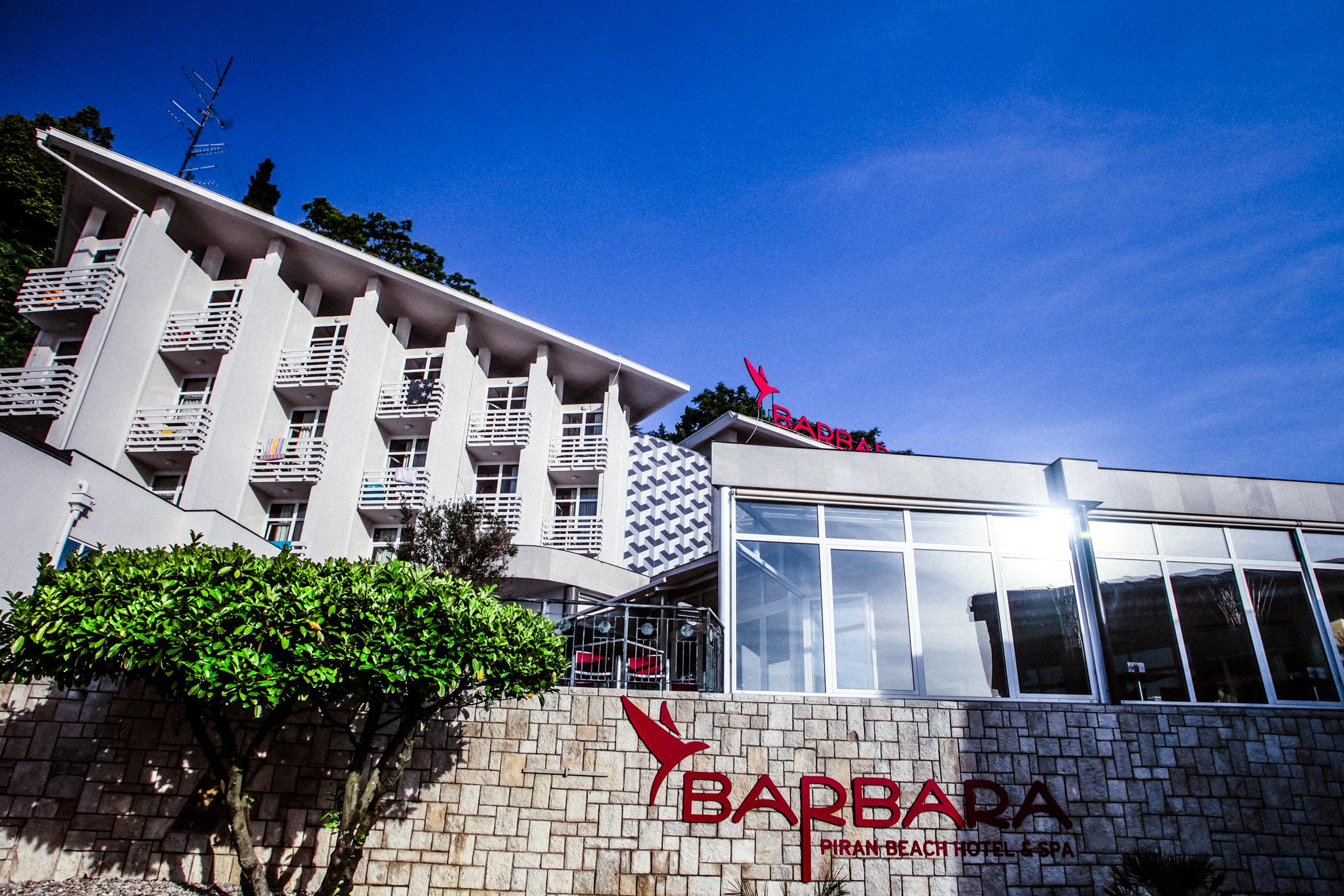 Barbara Piran Beach Hotel Buitenkant foto
